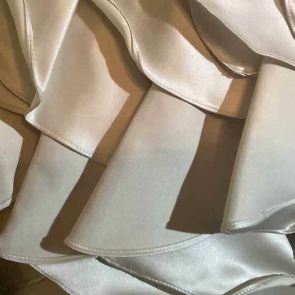 90% OFF Brand New   . Wedding Dress	coco anais	AG.23	526	Size	8/Tag si - Picture 4 of 9